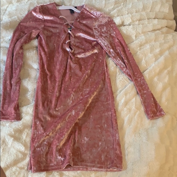 Pink Crushed Velvet Forever 21  Bodycon Dress - Picture 3 of 4